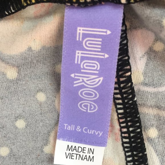 LuLaRoe, NWOT,T/C Minnie Mouse/polka dot leggings. - Picture 7 of 9